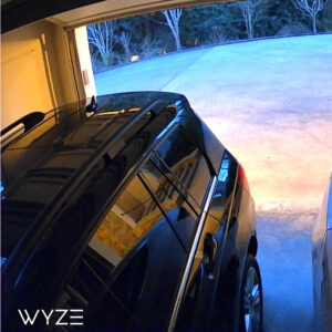 Wyze Cam v3 + Garage Door Controller Bundle - Imagen 3