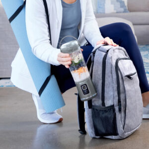 Mini Licuadora Portátil Recargable Ninja Blast 18oz - Imagen 3