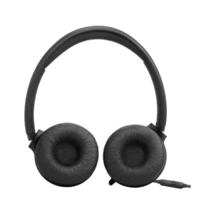 Auriculares JBL Tune 530 negros on-ear con cable y micrófono, vista frontal