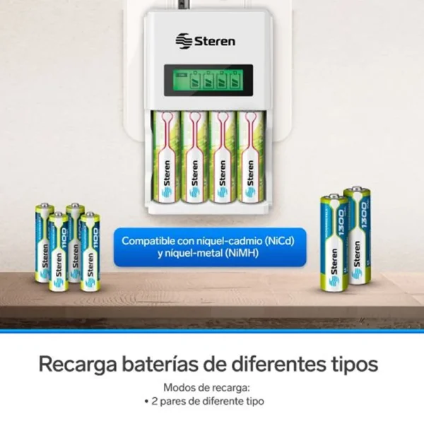 Cargador Inteligente D/Bat Aa/Aaa C/4 Pilas Aa Crg-200 Steren blanco con pantalla LCD y cuatro pilas AA